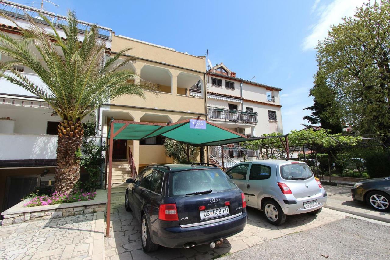 Apartments Lora Rovinj Eksteriør billede